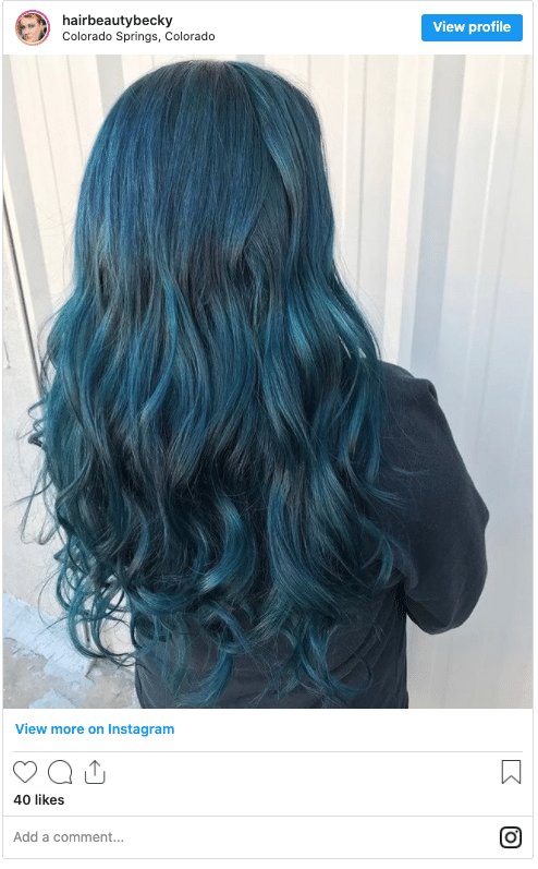 Teal hair color | How to own this striking look.