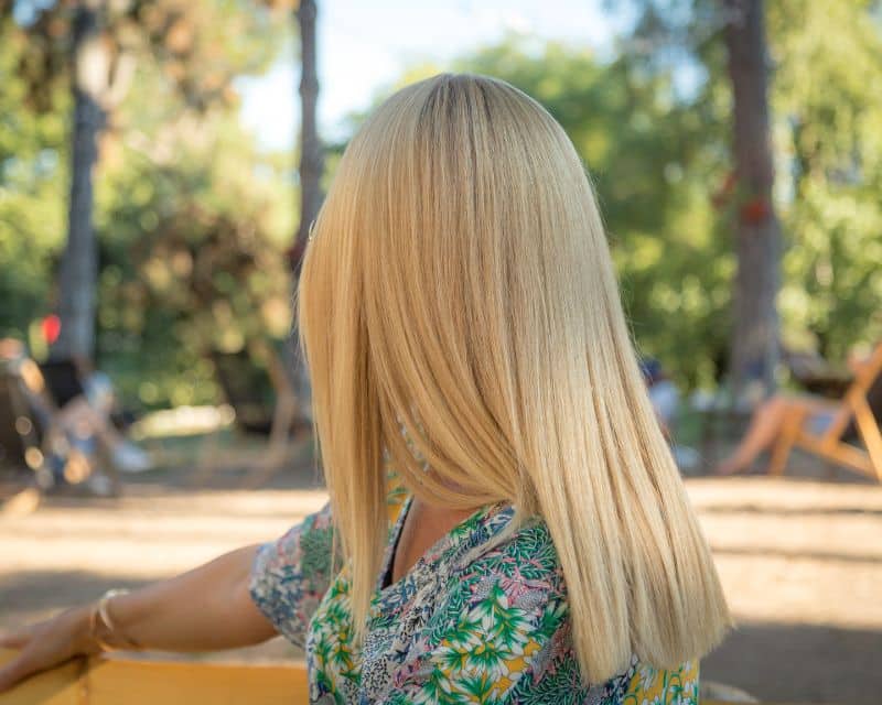 How to make bleached hair soft and silky [Expert advice]
