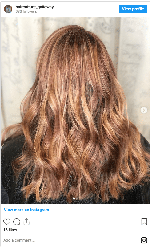 red hair with highlights rose gold
