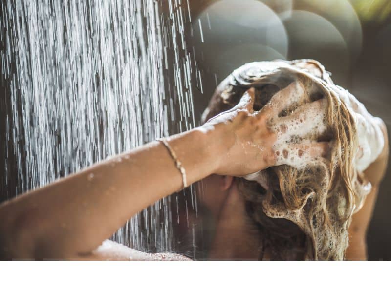 When Rinsing Out Hair Dye, Do You Use Shampoo